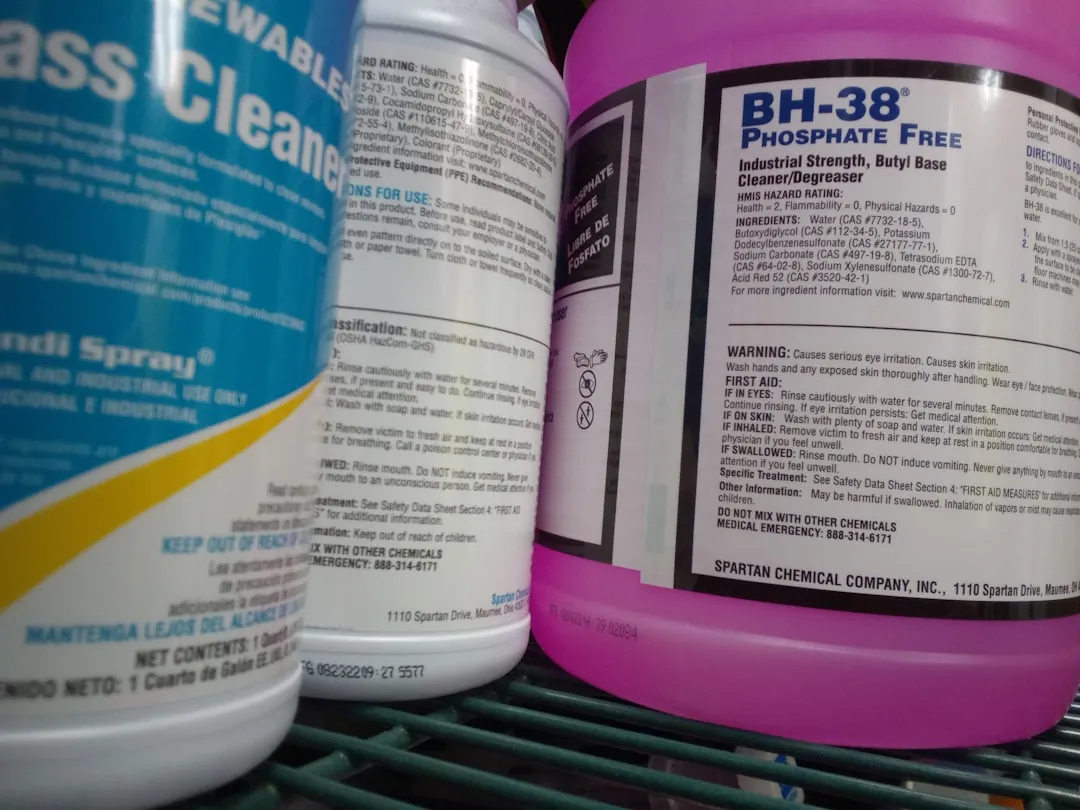 江阴火盾高铝砖在玻璃窑炉中的应用优势与耐温性能实测
